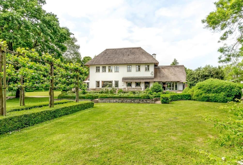 Vakantiehuis Luxury Raesborre Domain